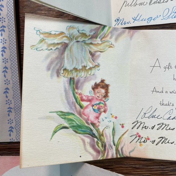 Lot of Kitsch Shower Cards and Wedding Cards - Picture 5 of 16